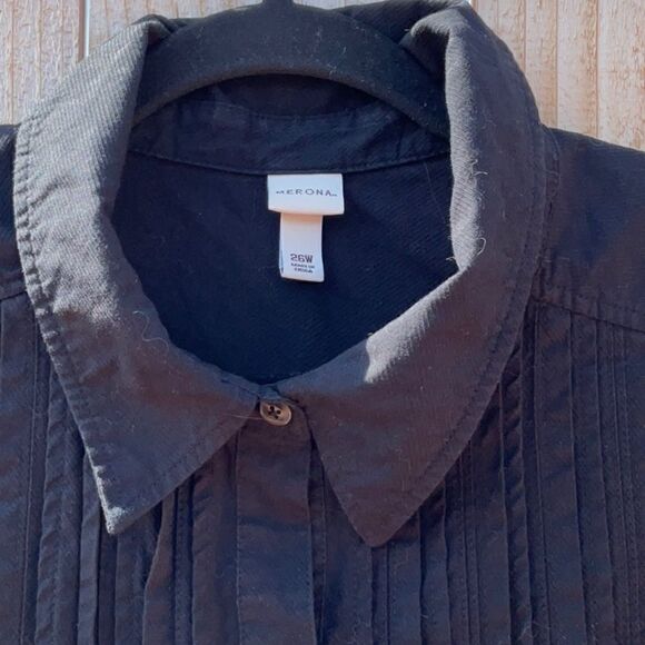 Take 50% OFF- Merona Women’s Sleeveless Shirt, Size-26W - Picture 3 of 6